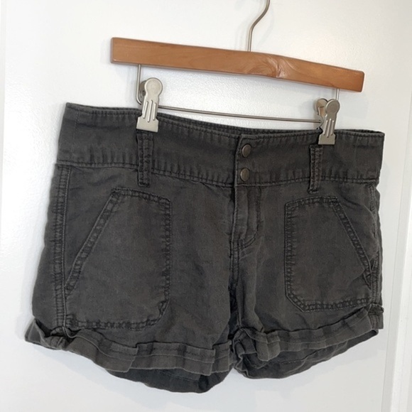 CONVERSE | Women’s Charcoal Gray CONVERSE ONE⭐️STAR Shorts Size 4. - Picture 4 of 5